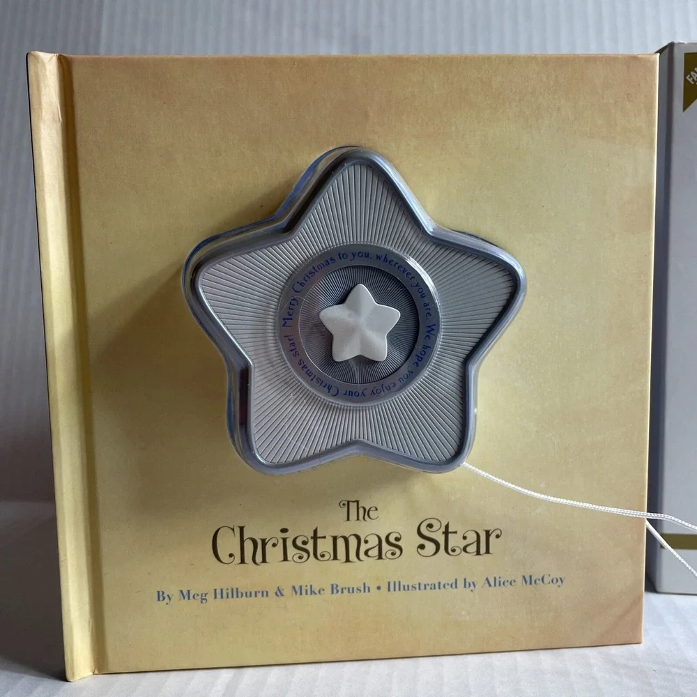 Hallmark KeepSake 2012 The Christmas Star Light Up Remote Ornament Storybook Set
